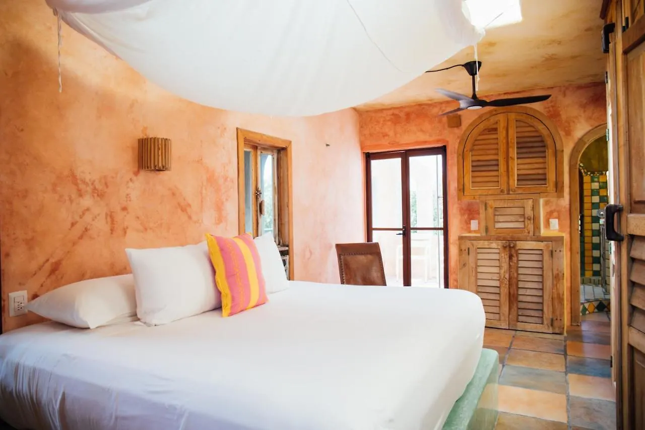Casa Vallejo Tulum Beach Villa At Zamas Hotel 0*,